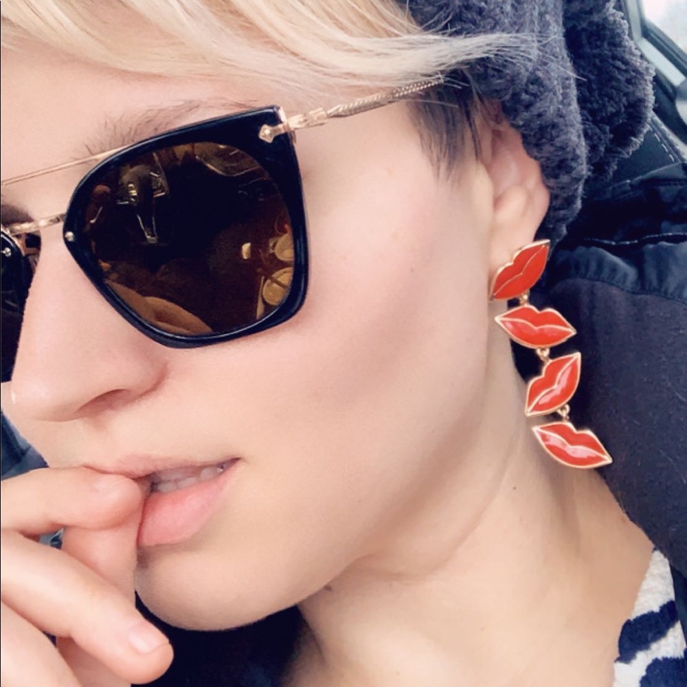 Meet your Posher, Bridget